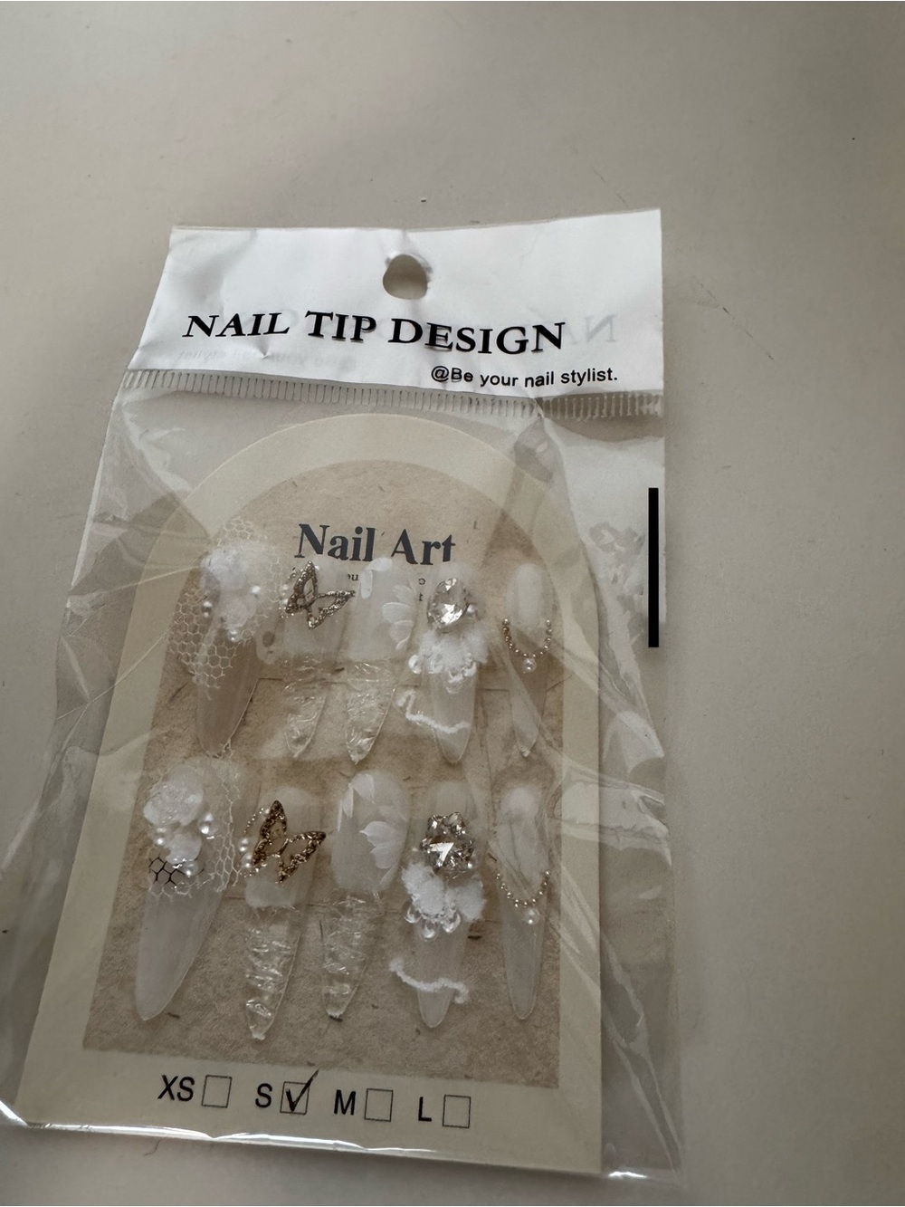 Brand new white press on nails size-Small